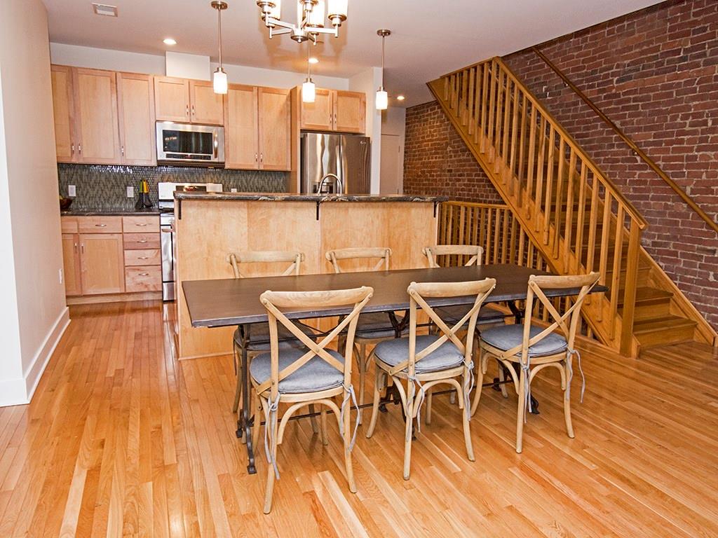 5813 Rippey Street Pittsburgh, PA 15206 - Photo 5 of 12 Gallery Image 5
