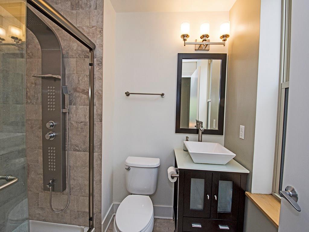5813 Rippey Street Pittsburgh, PA 15206 - Photo 8 of 12 Gallery Image 8