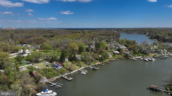 $639,999 | 811 Long Cove Road, Glen Burnie, MD 21060