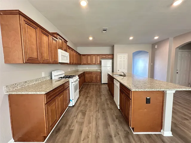 $2,300 | 11114 Beverley Park Street, Sugar Land, TX 77498