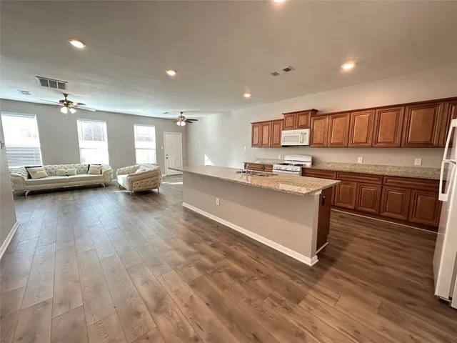 $2,300 | 11114 Beverley Park Street, Sugar Land, TX 77498