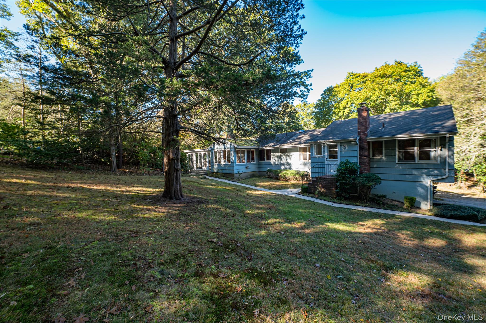 562 Old Bridge Road Northport, NY 11768 - Photo 7 of 25 a view of a house with a yard