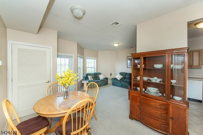 375 Rifle Camp Road, Unit 202 Woodland Park, NJ 07424 - Photo 1 of 17