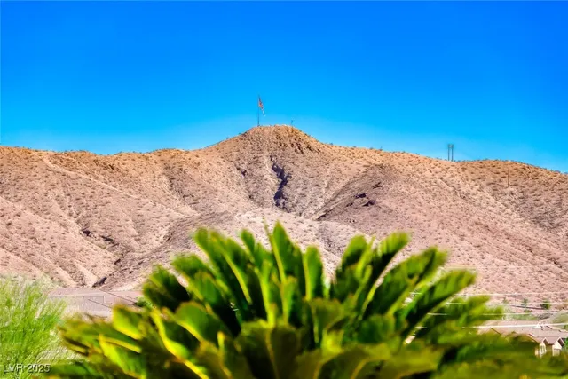 $699,500 | 698 Magic Cove Court, Boulder City, NV 89005