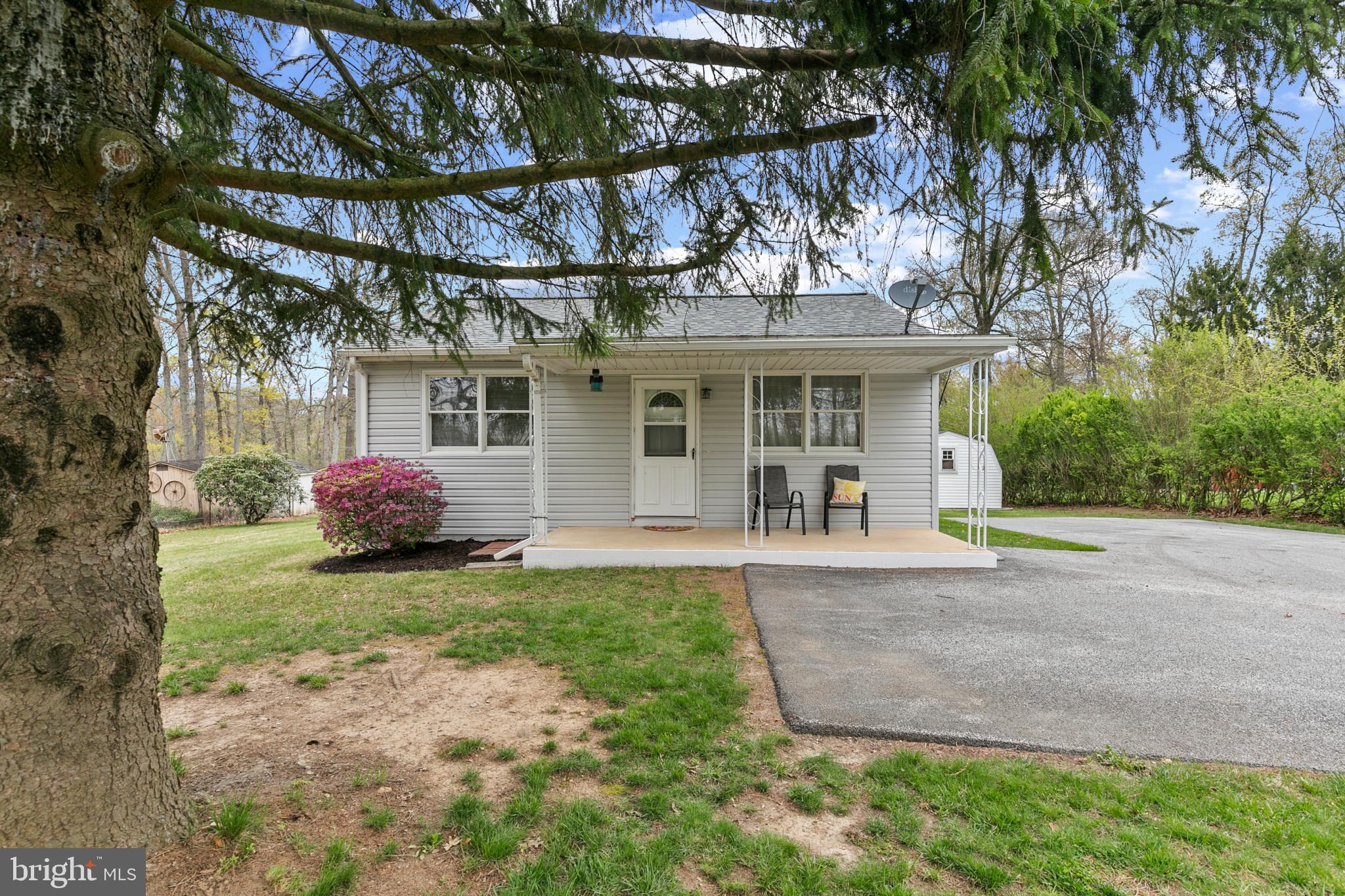 512 Freeland Road Freeland, MD 21053 - Photo 3 of 29