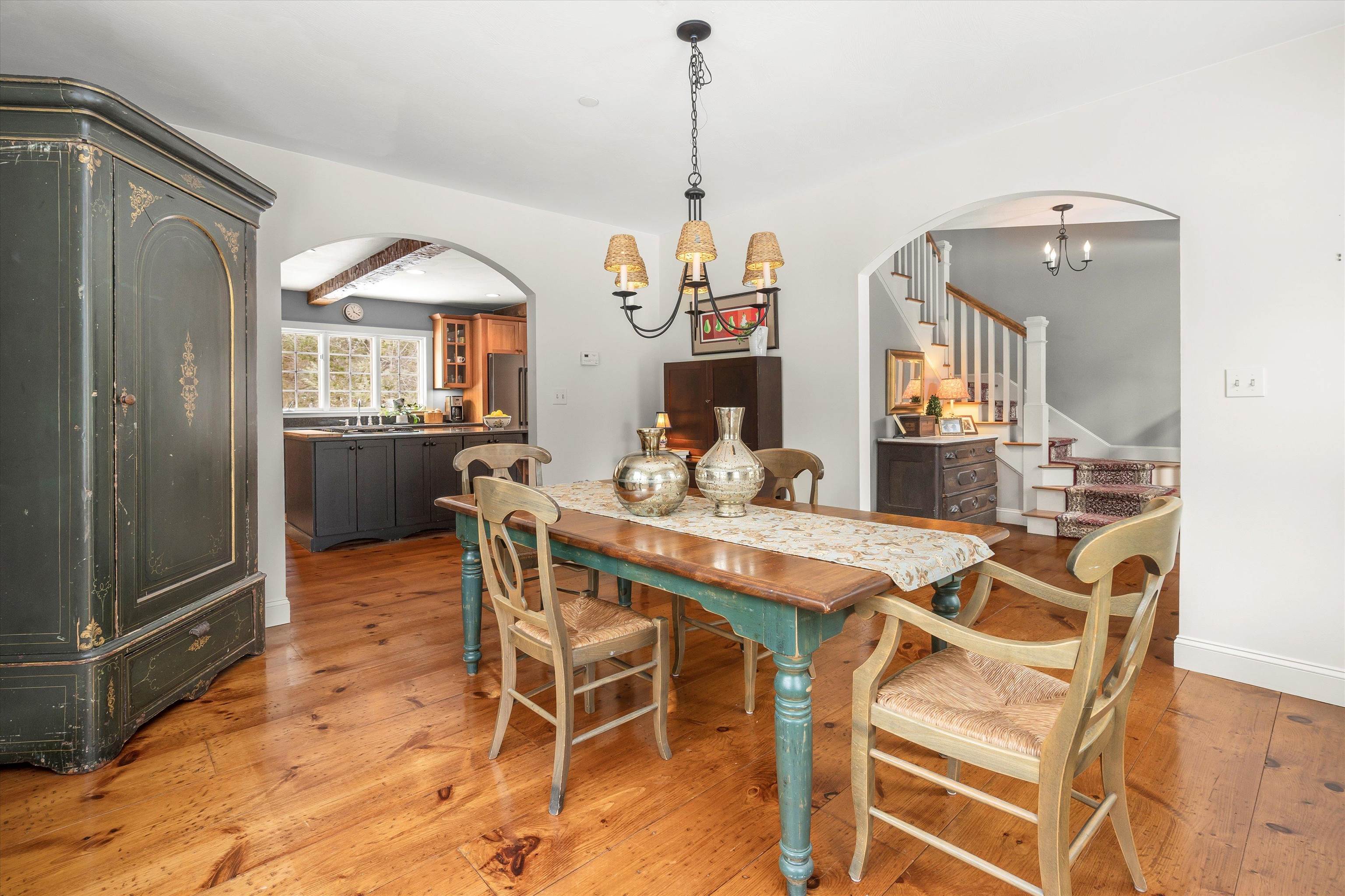 46 Susan Road New Boston, NH 03070 - Photo 3 of 39