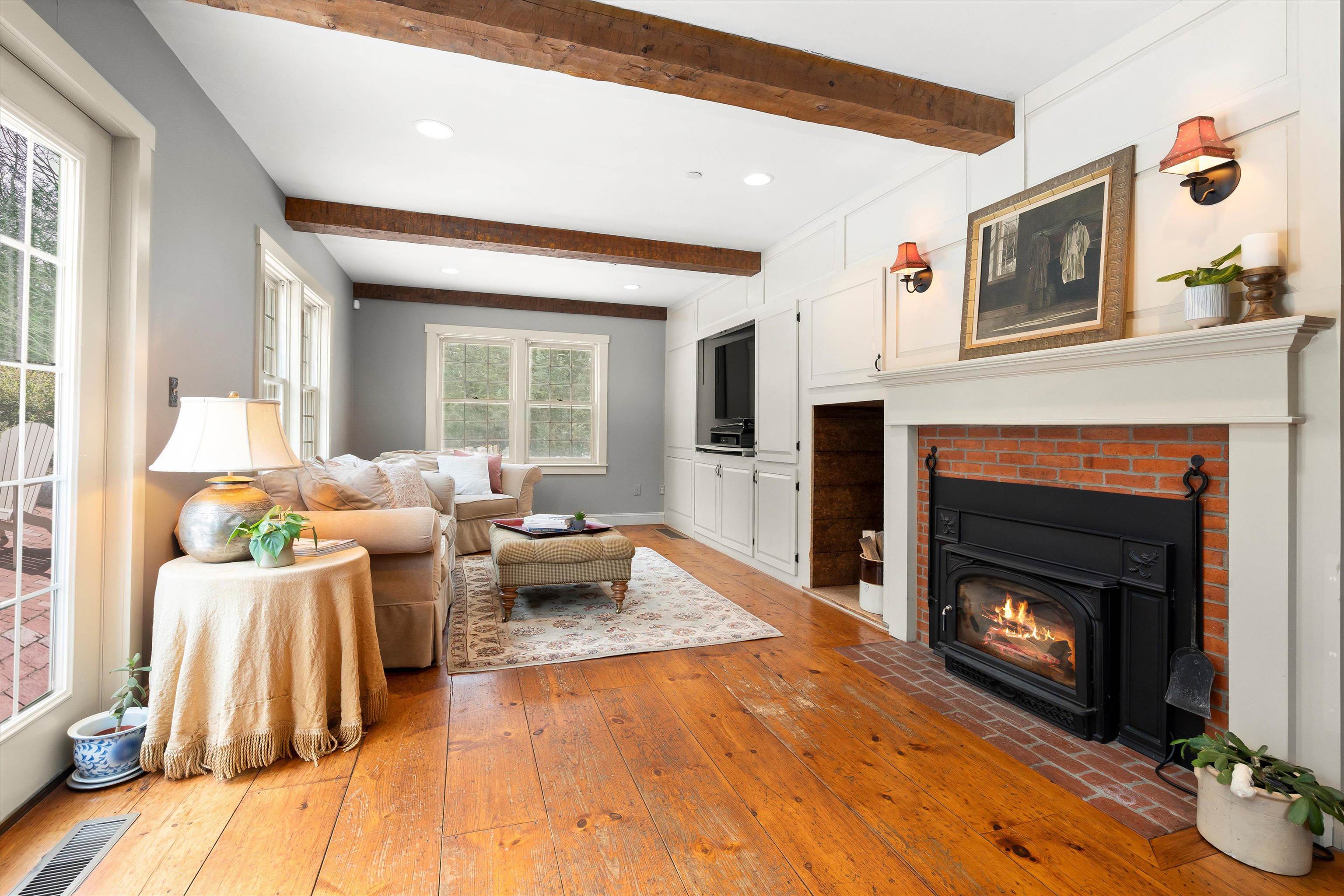 46 Susan Road New Boston, NH 03070 - Photo 5 of 39