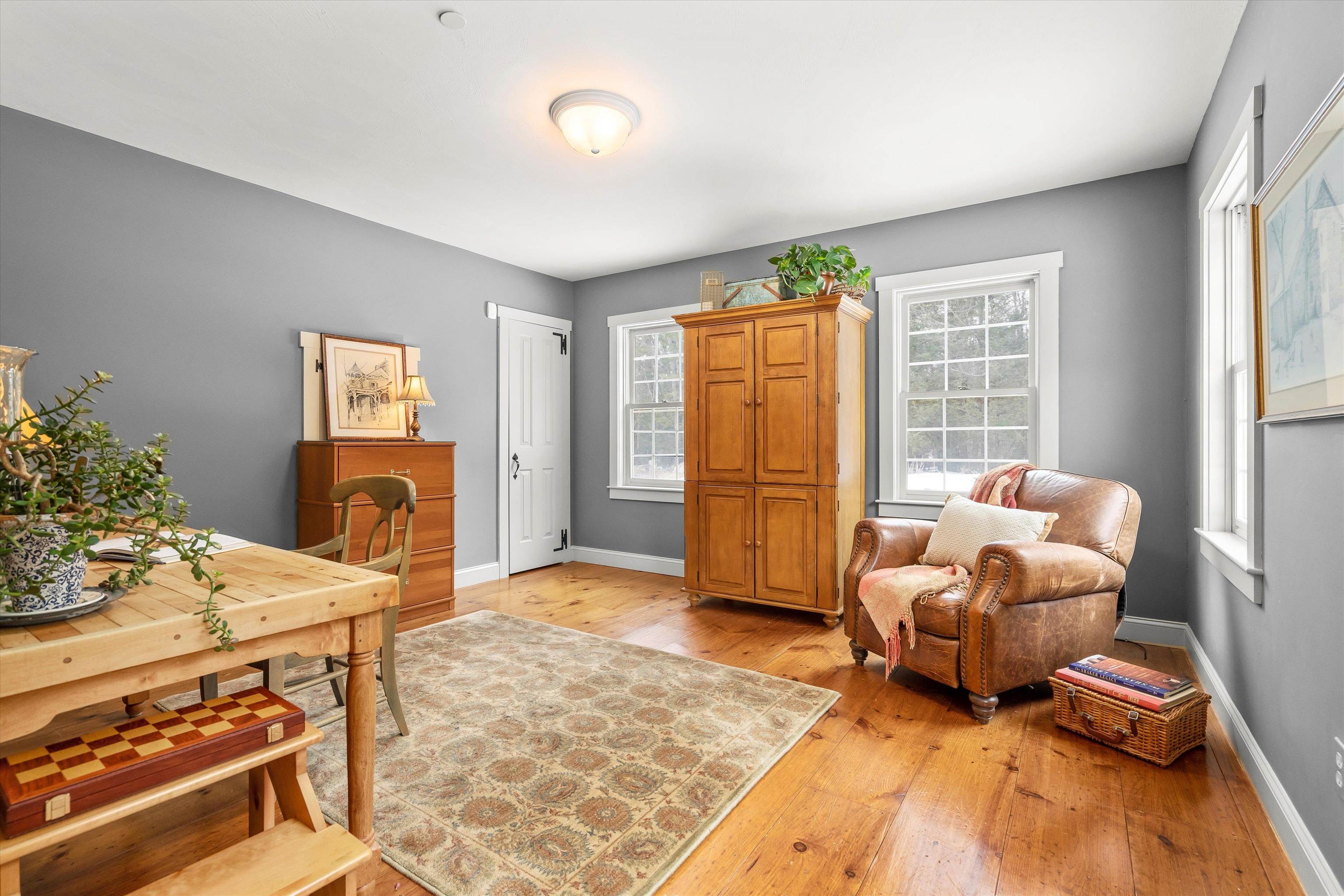 46 Susan Road New Boston, NH 03070 - Photo 7 of 39