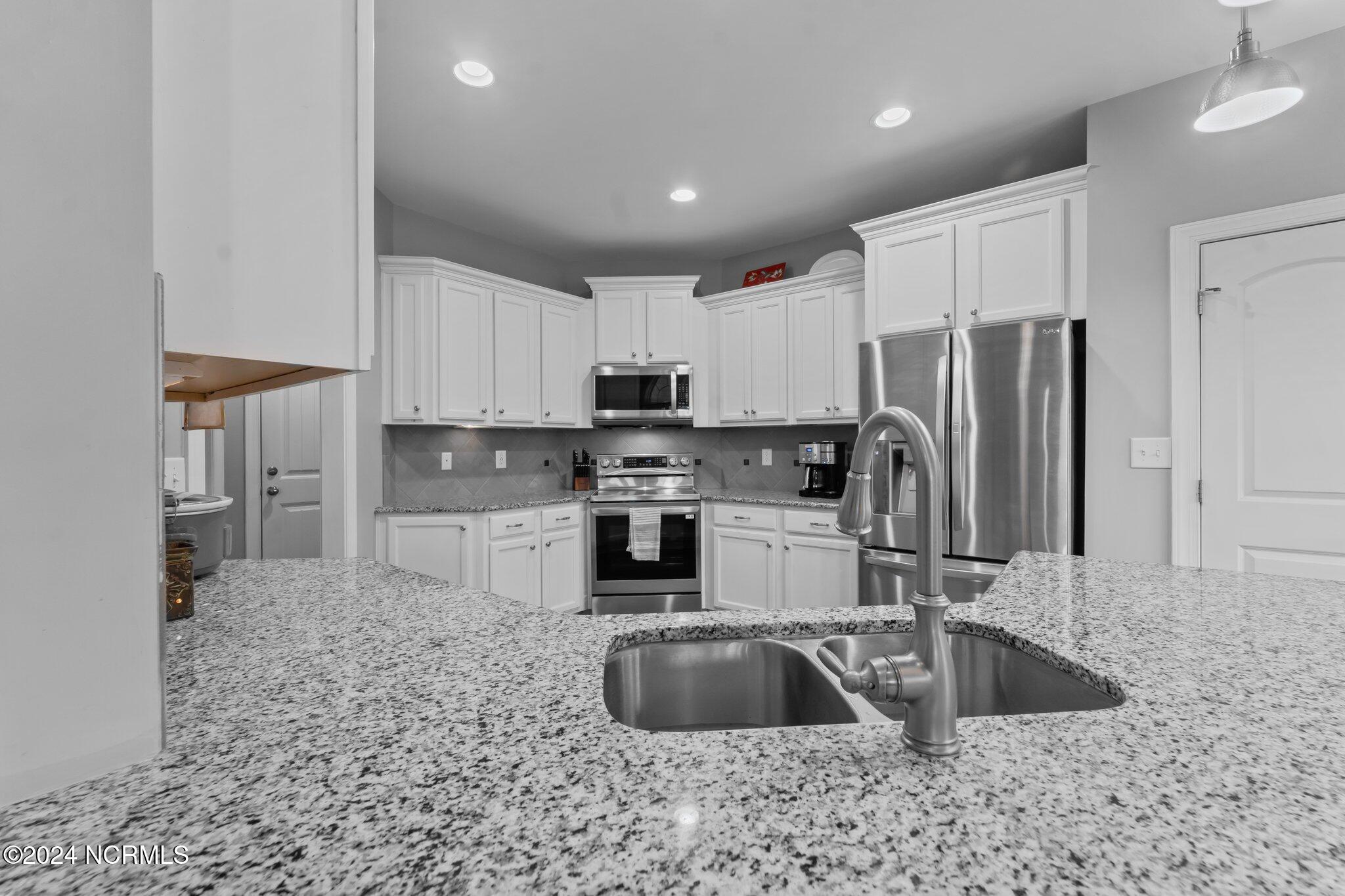 1396 Farm Life School Road Carthage, NC 28327 - Photo 17 of 34 23-web-or-mls-DSC02295