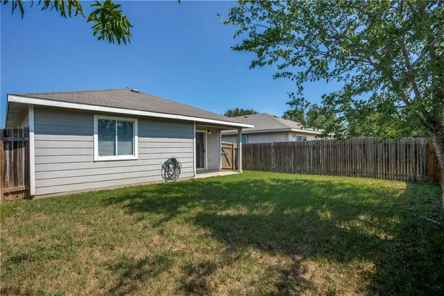 $1,795 | 3013 Caleb Drive, Austin, TX 78725