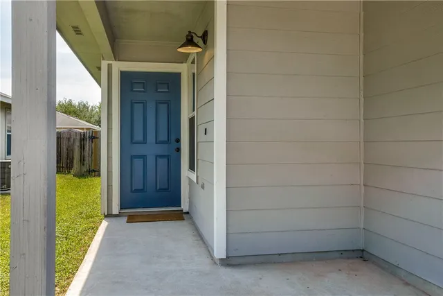 $1,795 | 3013 Caleb Drive, Austin, TX 78725