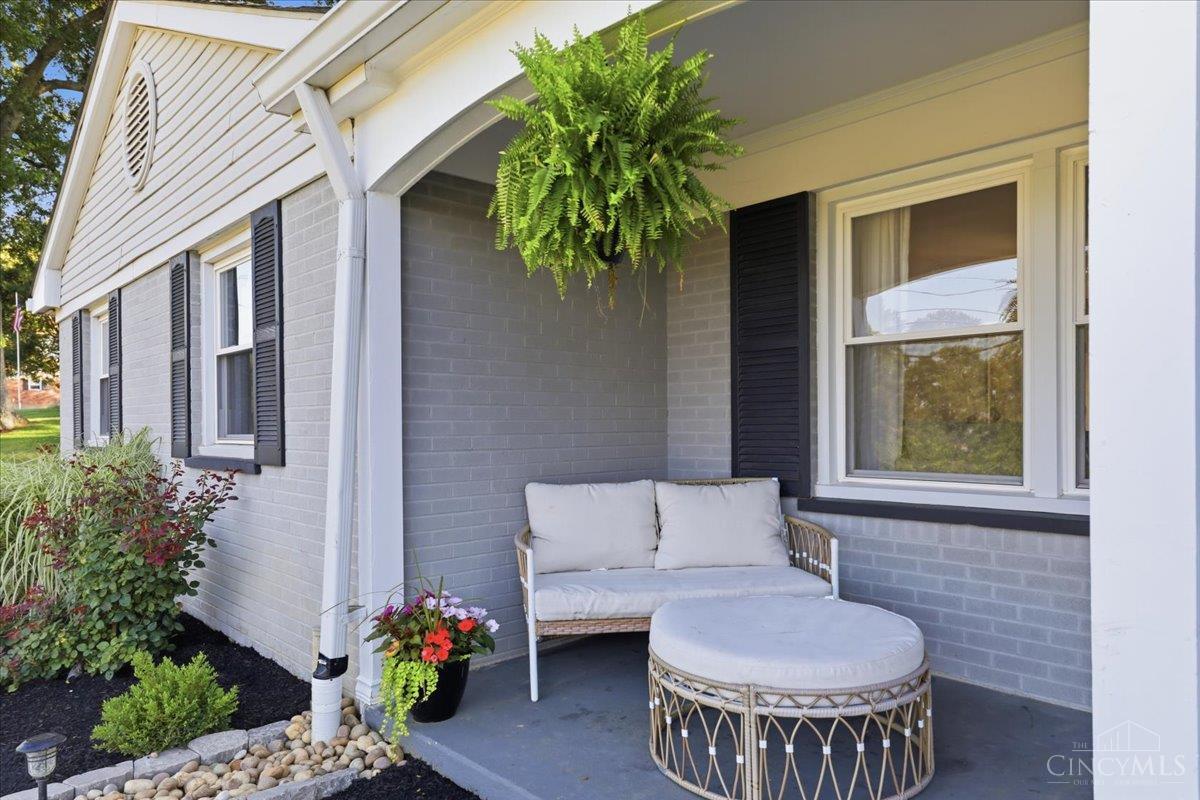 7540 Lawyer Road Cincinnati, OH 45244 - Photo 8 of 58