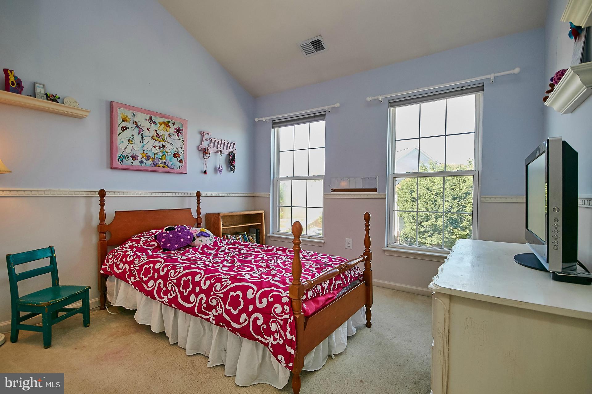 44053 Rising Sun Terrace Ashburn, VA 20147 - Photo 15 of 29 Bedroom 3