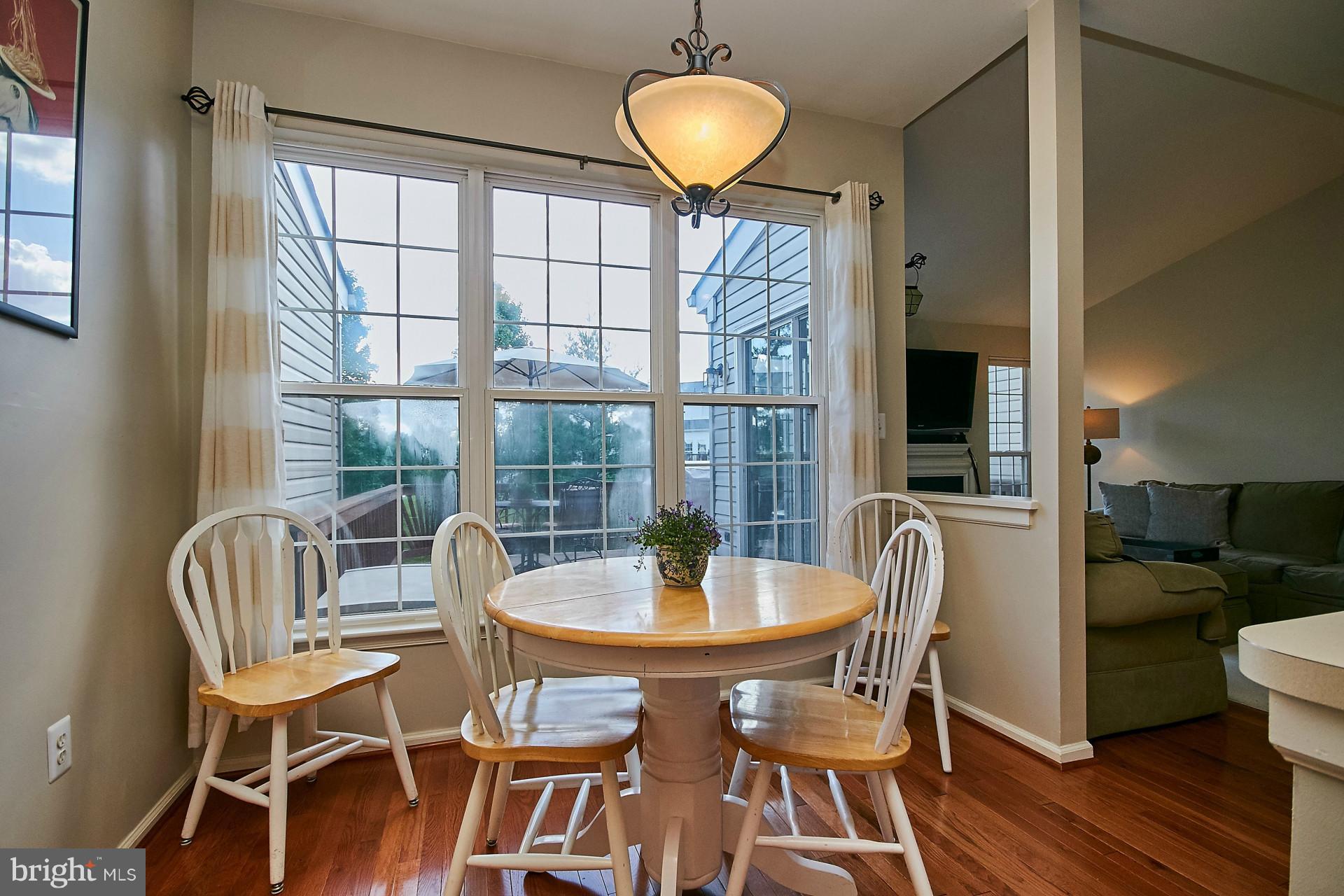44053 Rising Sun Terrace Ashburn, VA 20147 - Photo 4 of 29 Breakfast Area