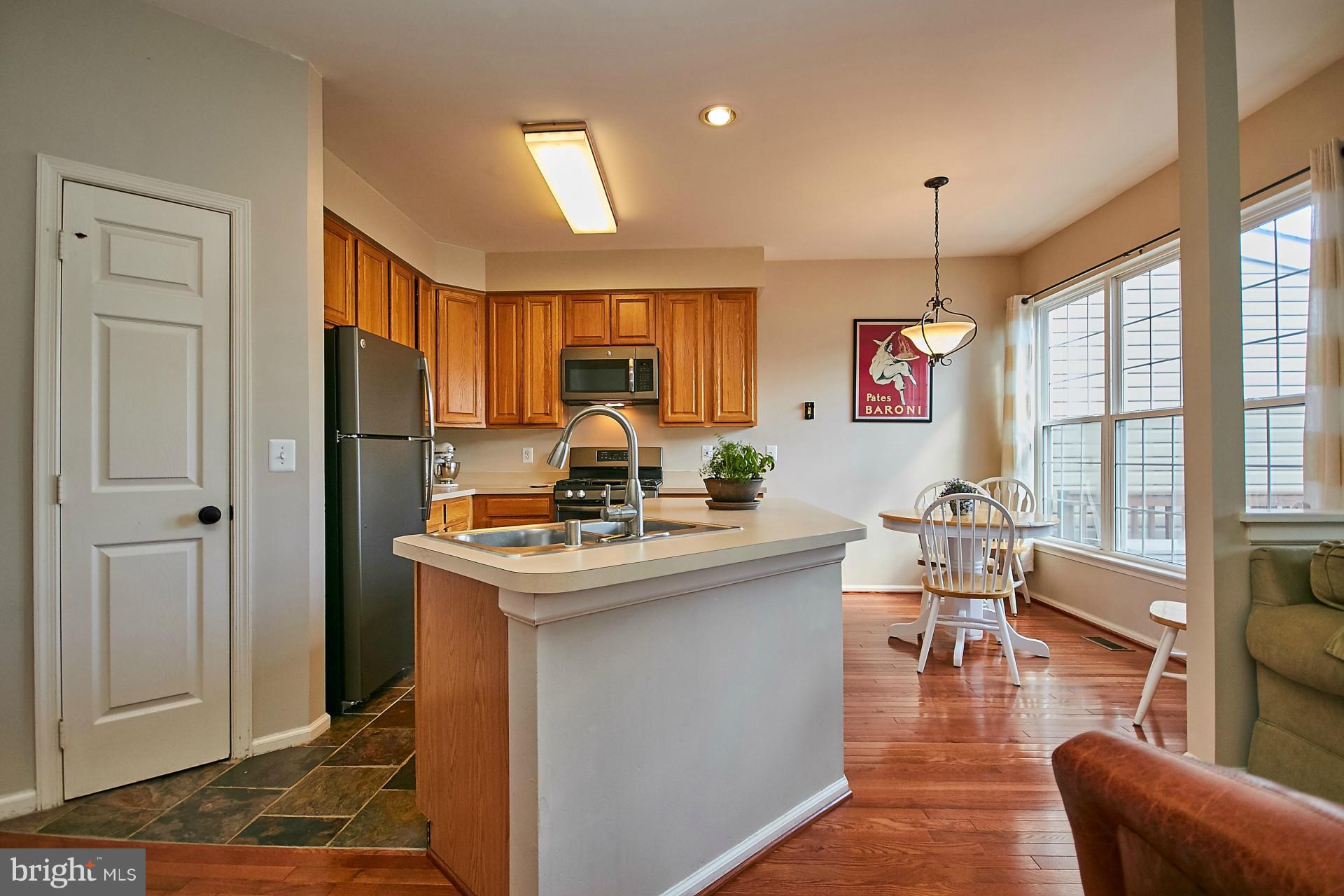 44053 Rising Sun Terrace Ashburn, VA 20147 - Photo 7 of 29 Kitchen Island
