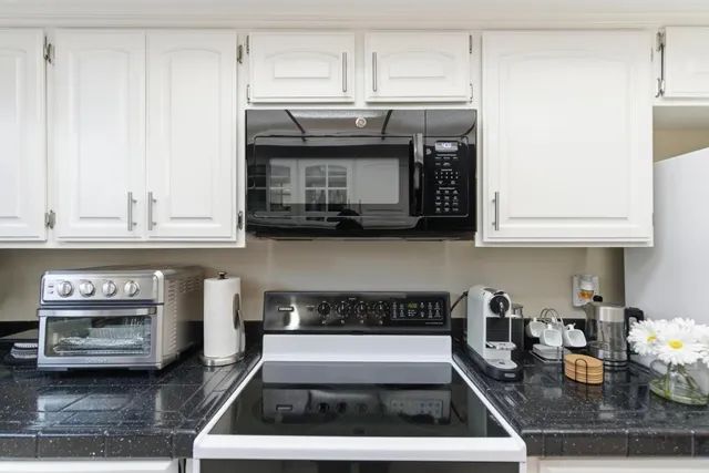 $998,888 | 7066 Cypress Point Court, San Jose, CA 95139