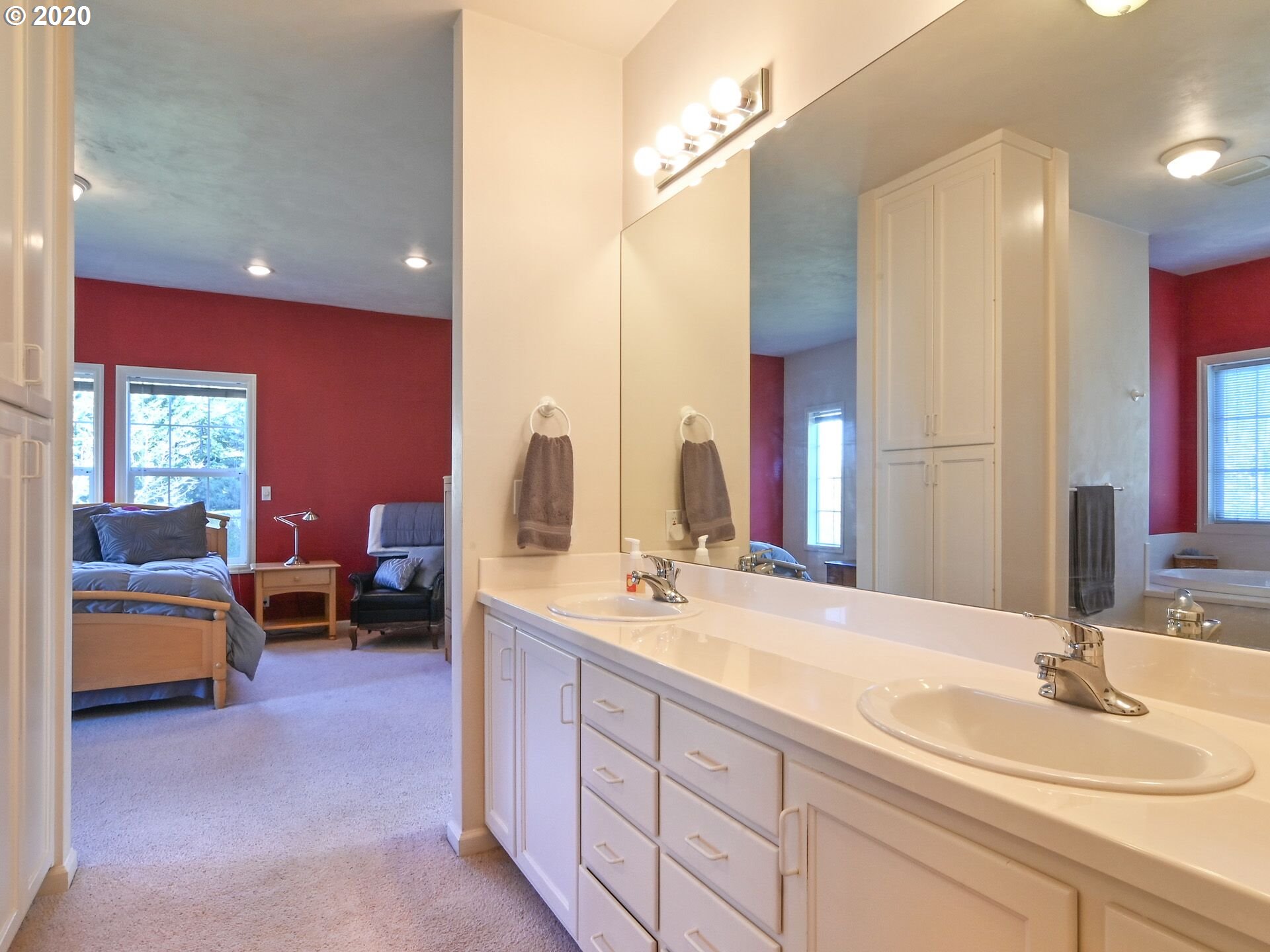 4870 Blanton Road Eugene, OR 97405 - Photo 14 of 32 Gallery Image 14