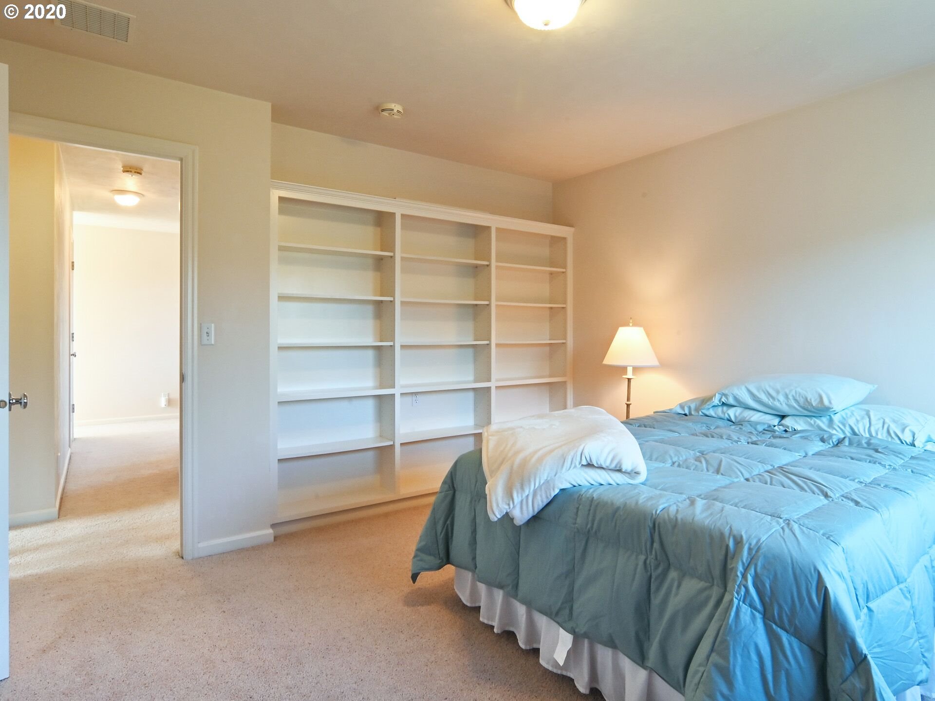 4870 Blanton Road Eugene, OR 97405 - Photo 16 of 32 Gallery Image 16