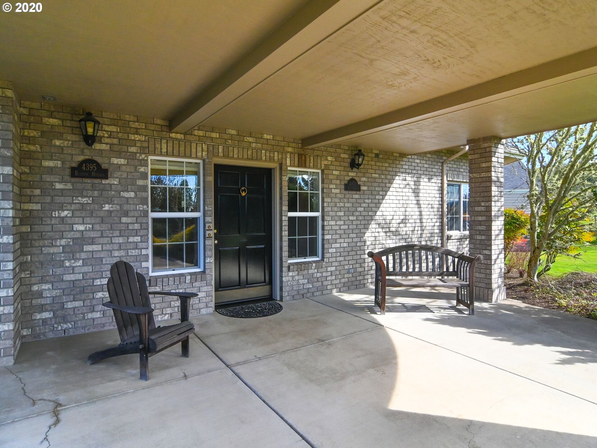 4870 Blanton Road Eugene, OR 97405 - Photo 5 of 32 Gallery Image 5
