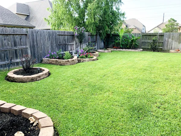 $2,749 | 9406 Heath River Lane, Cypress, TX 77433