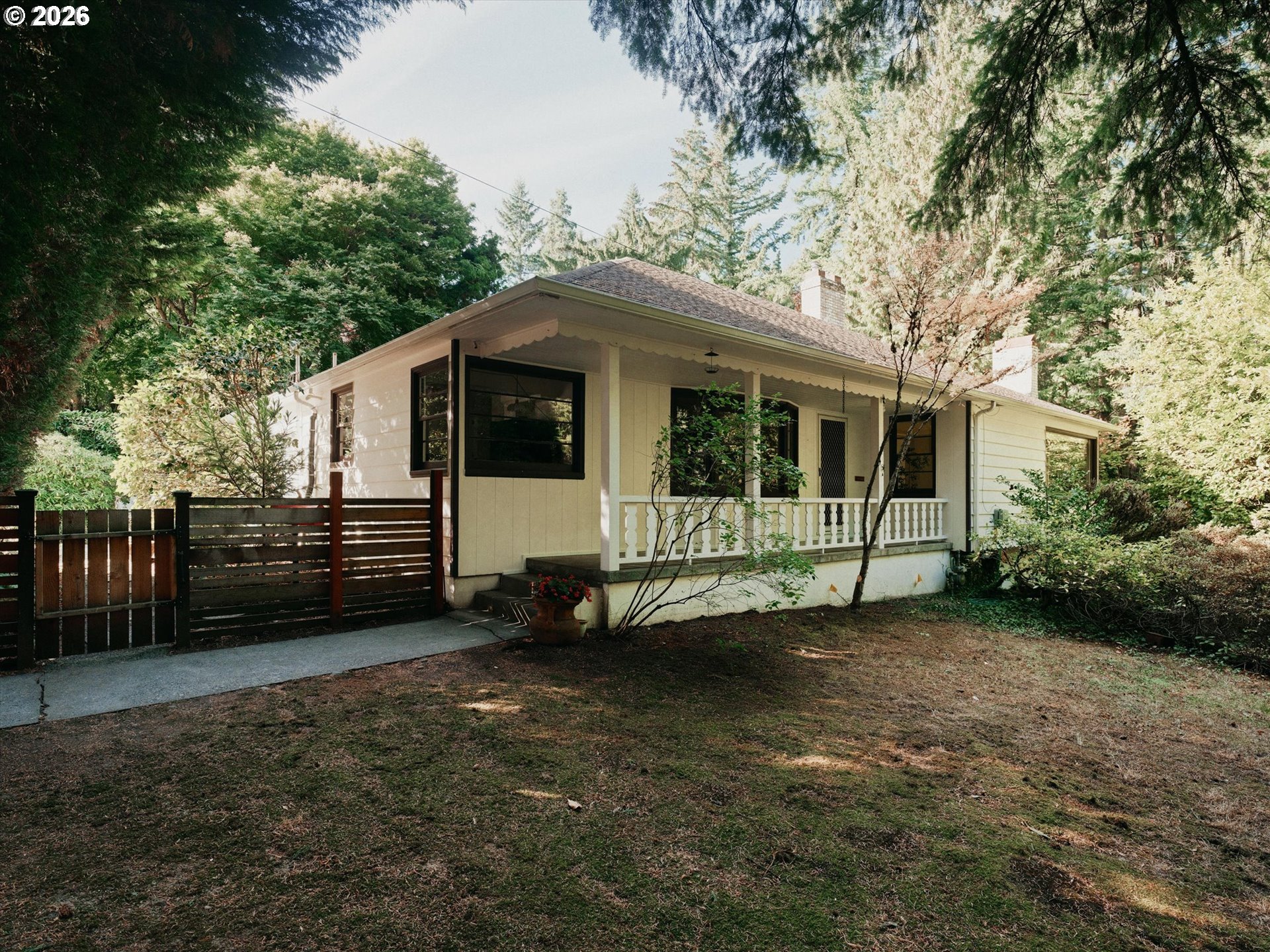 601 Southwest Chestnut Street Portland, OR 97219 - Photo 1 of 31 Gallery Image 1