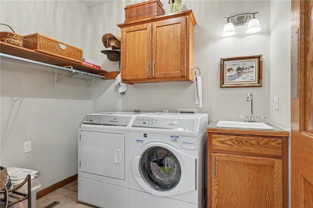 20550 Southeast Neosho Road Garnett, KS 66032 - Photo 19 of 63