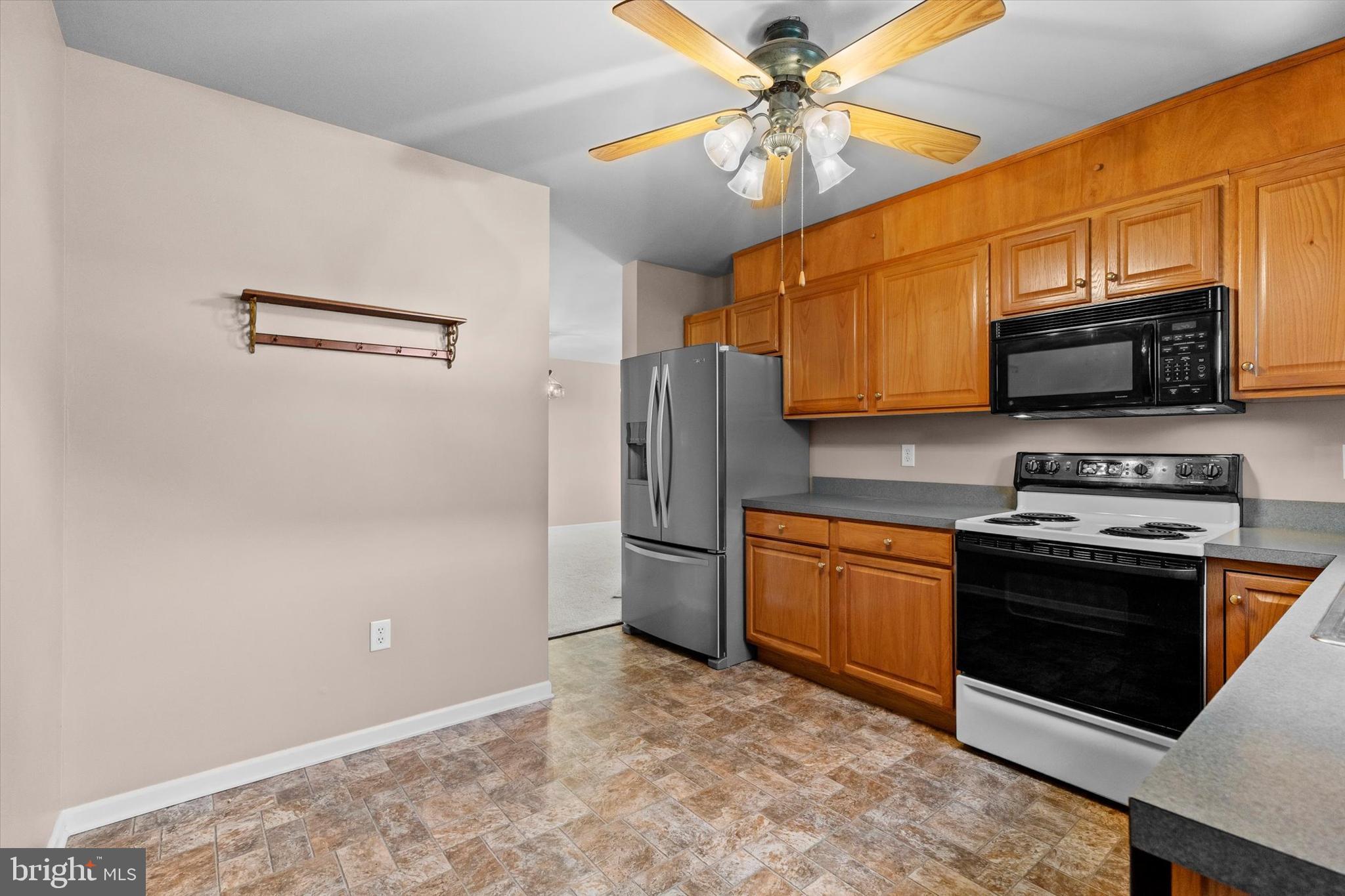 2535 Brady Road York, PA 17404 - Photo 8 of 26 Gallery Image 8
