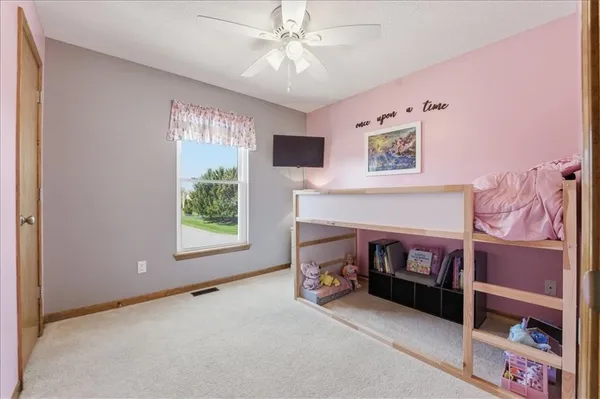 $315,000 | 21921 Gracie Drive, Peculiar, MO 64078