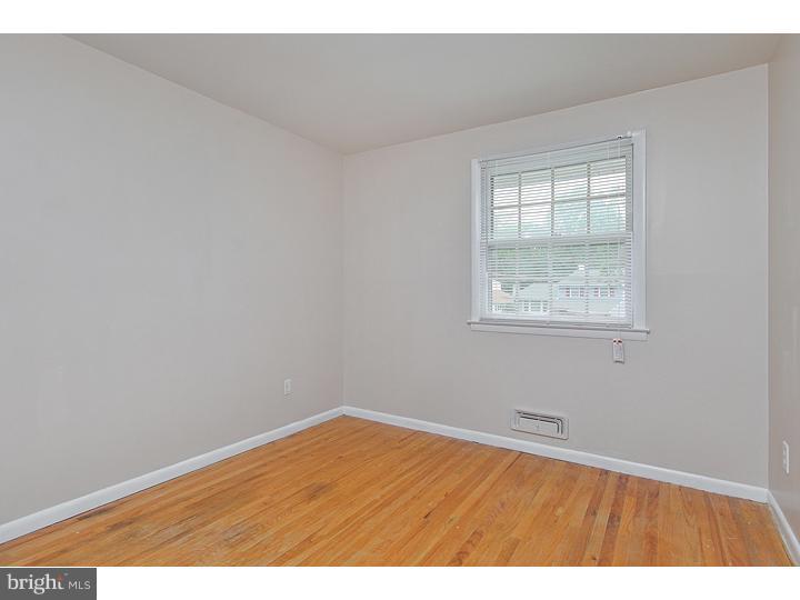 12 Papermill Road Cherry Hill, NJ 08003 - Photo 8 of 12