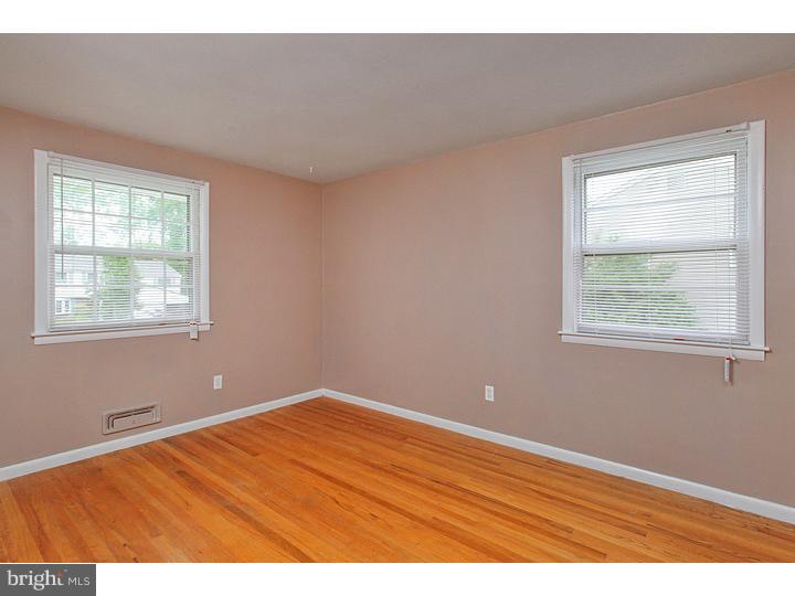 12 Papermill Road Cherry Hill, NJ 08003 - Photo 10 of 12