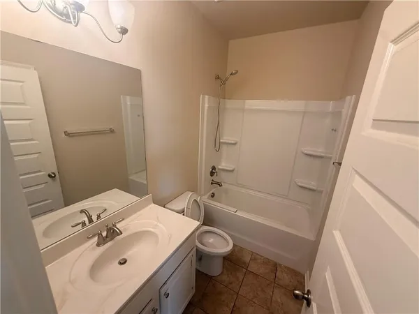 $3,500 | 1013 Autumn Drive, Loganville, GA 30052