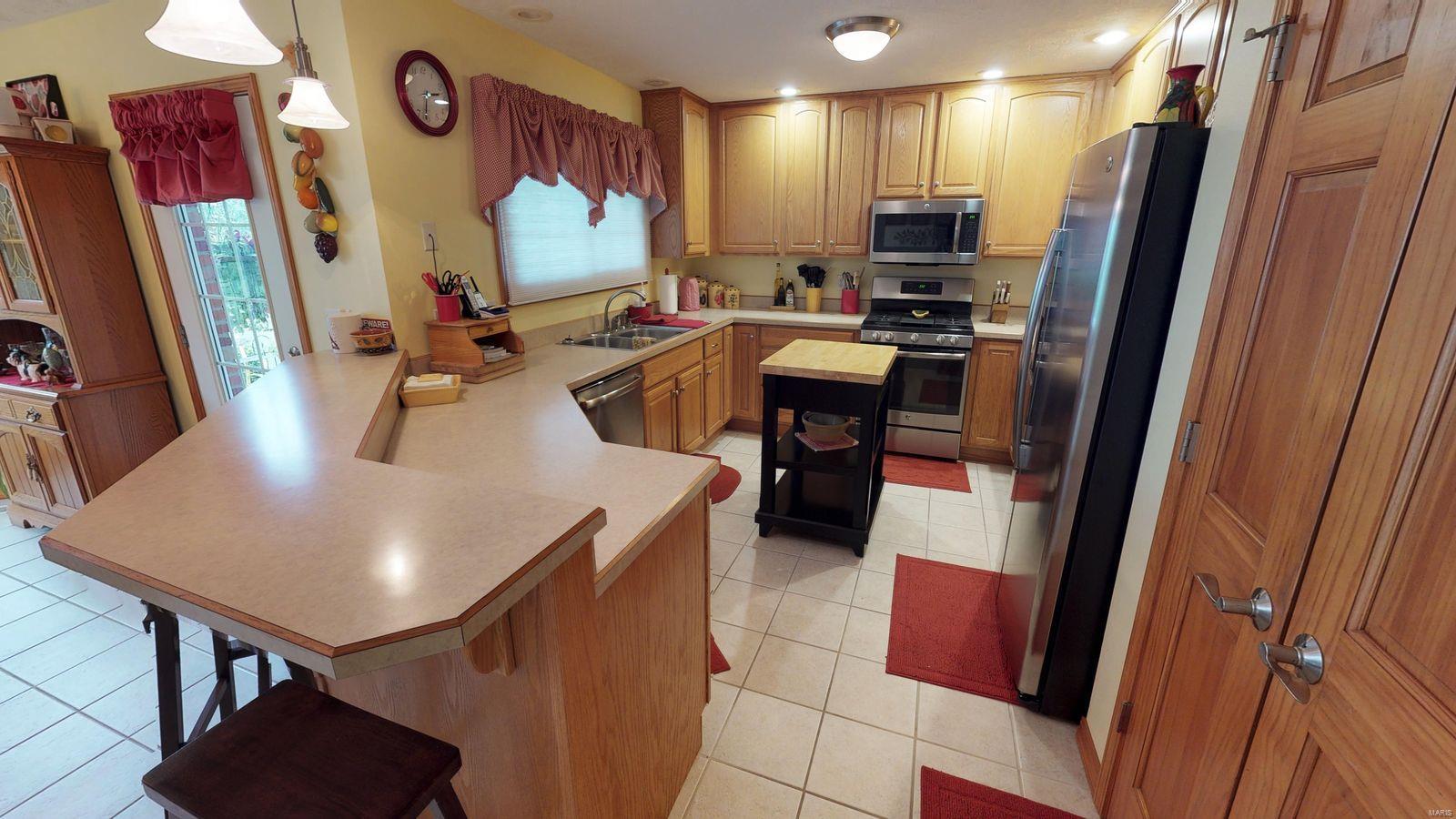 1830 Binney Station Road Staunton, IL 62088 - Photo 14 of 37 Gallery Image 14