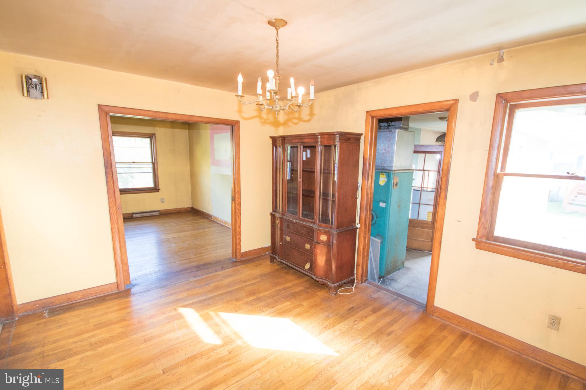 8102 Upper Hill Road Westover, MD 21871 - Photo 12 of 50 Dining room