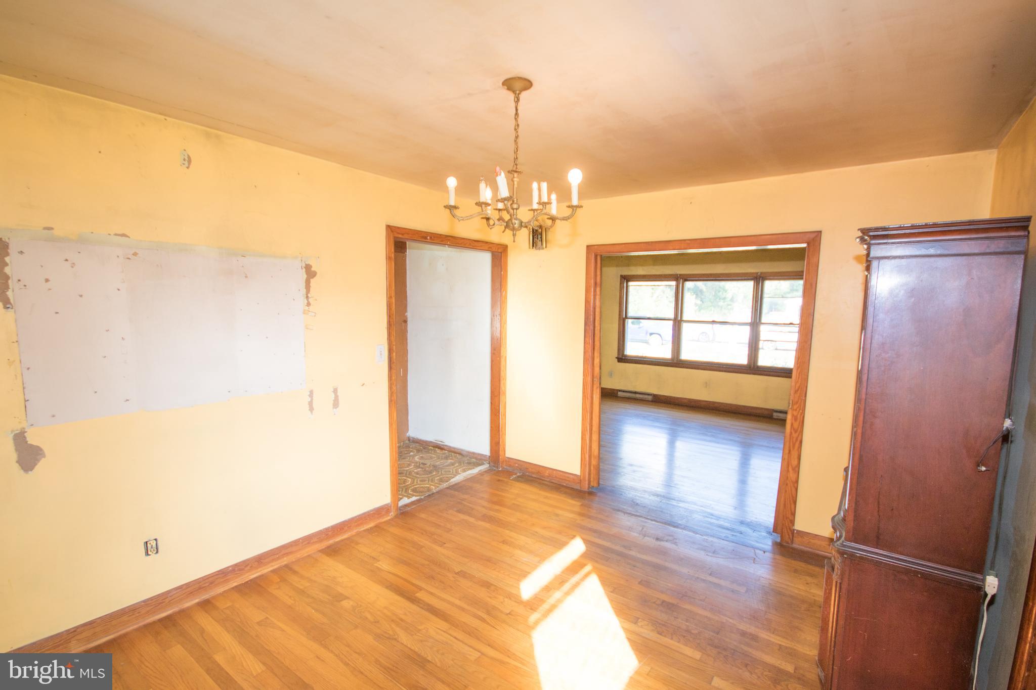 8102 Upper Hill Road Westover, MD 21871 - Photo 13 of 50 Dining room