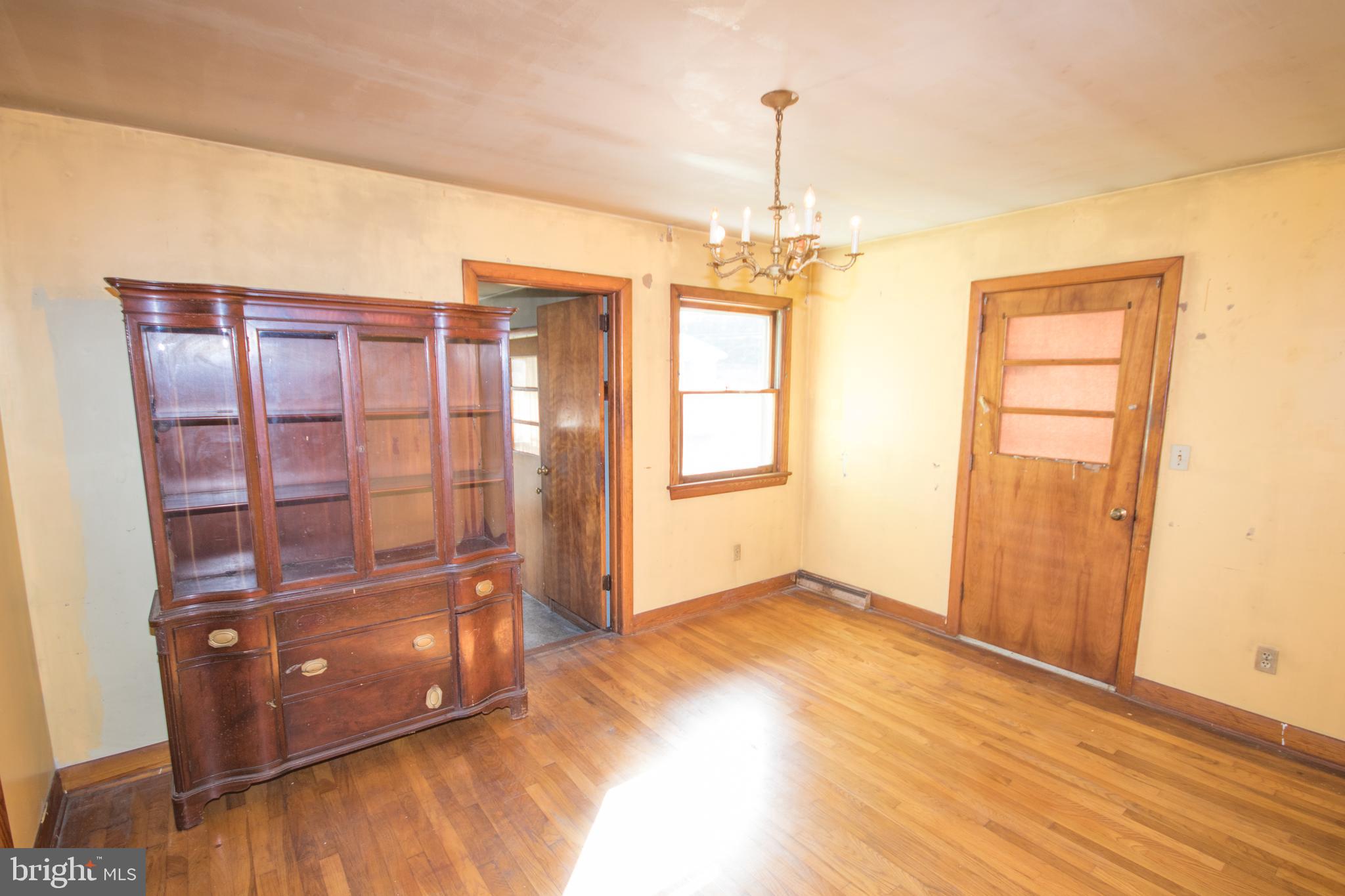 8102 Upper Hill Road Westover, MD 21871 - Photo 10 of 50 Dining room