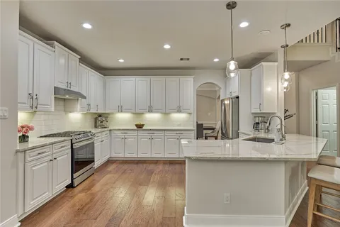 $475,000 | 18535 West Laura Shore Drive, Cypress, TX 77433