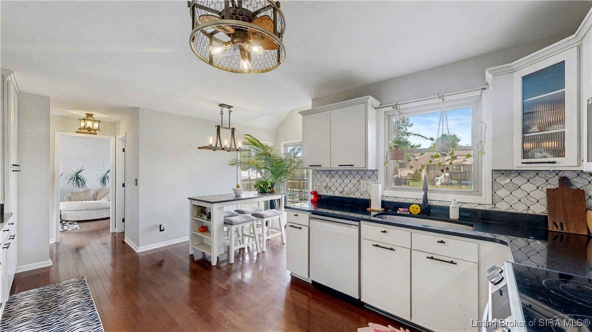 6207 Ridgefield Drive Charlestown, IN 47111 - Photo 11 of 50