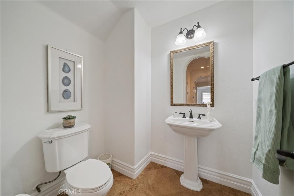 9 Waltham Road Ladera Ranch, CA 92694 - Photo 19 of 68