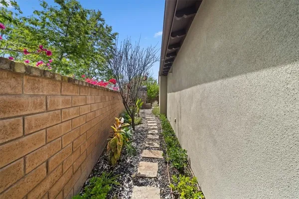 $2,288,888 | 9 Waltham Road, Ladera Ranch, CA 92694