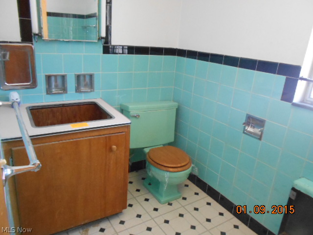 1077 Diagonal Road Akron, OH 44320 - Photo 12 of 15