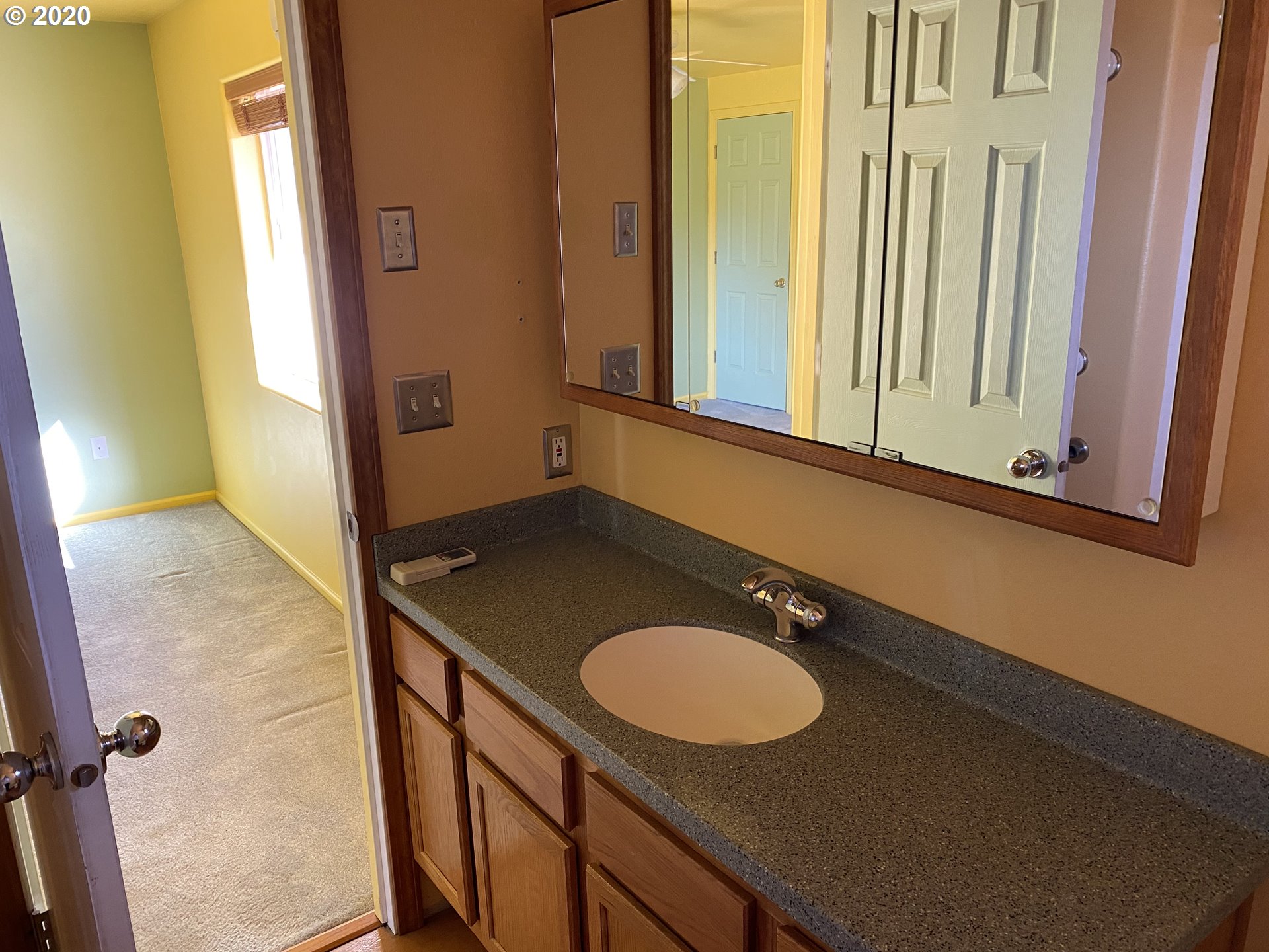 895 South 37th Place Springfield, OR 97478 - Photo 7 of 17