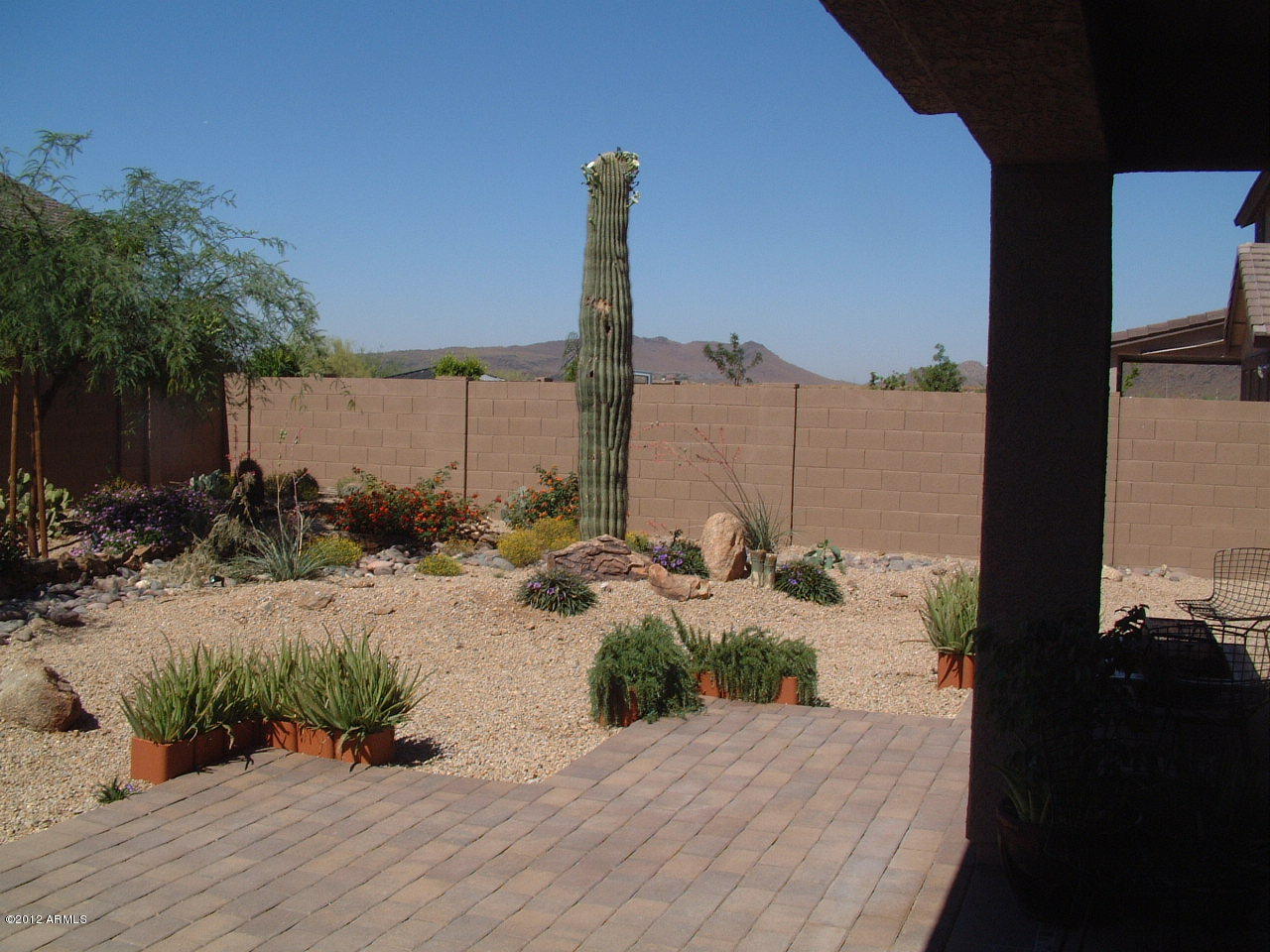 2415 West Peak View Road Phoenix, AZ 85085 - Photo 17 of 31 106