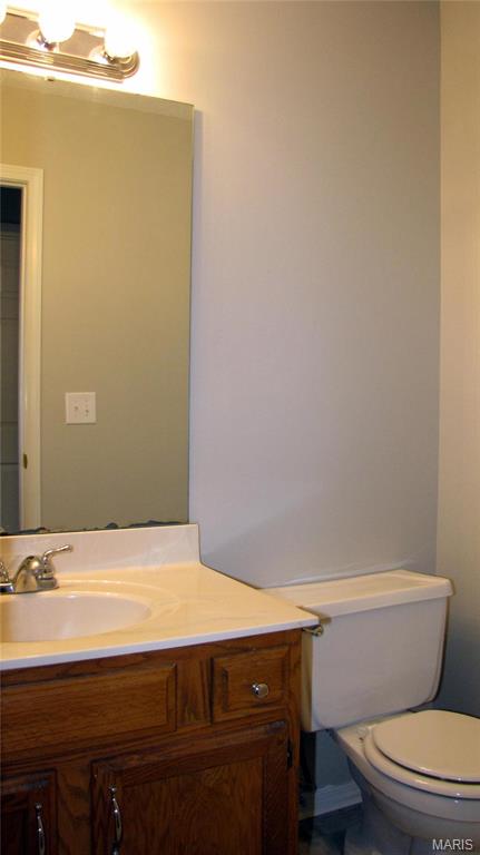 1324 Summergate Parkway St. Charles, MO 63303 - Photo 9 of 10