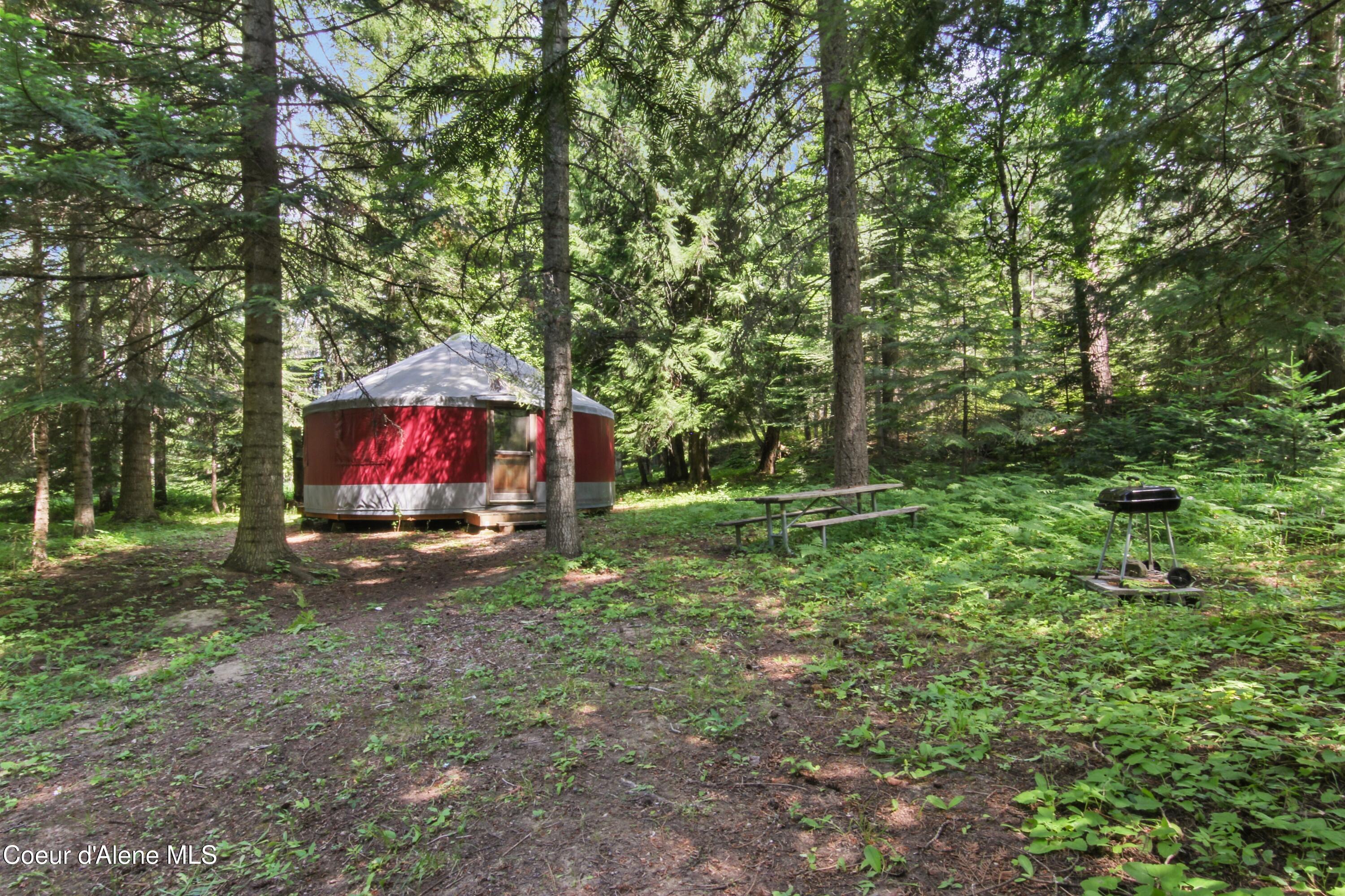 150 Denali Road Sagle, ID 83860 - Photo 39 of 40 039_Yurt