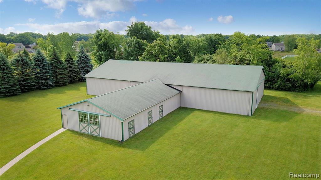 1417 West Reid Road Flint, MI 48507 - Photo 30 of 39