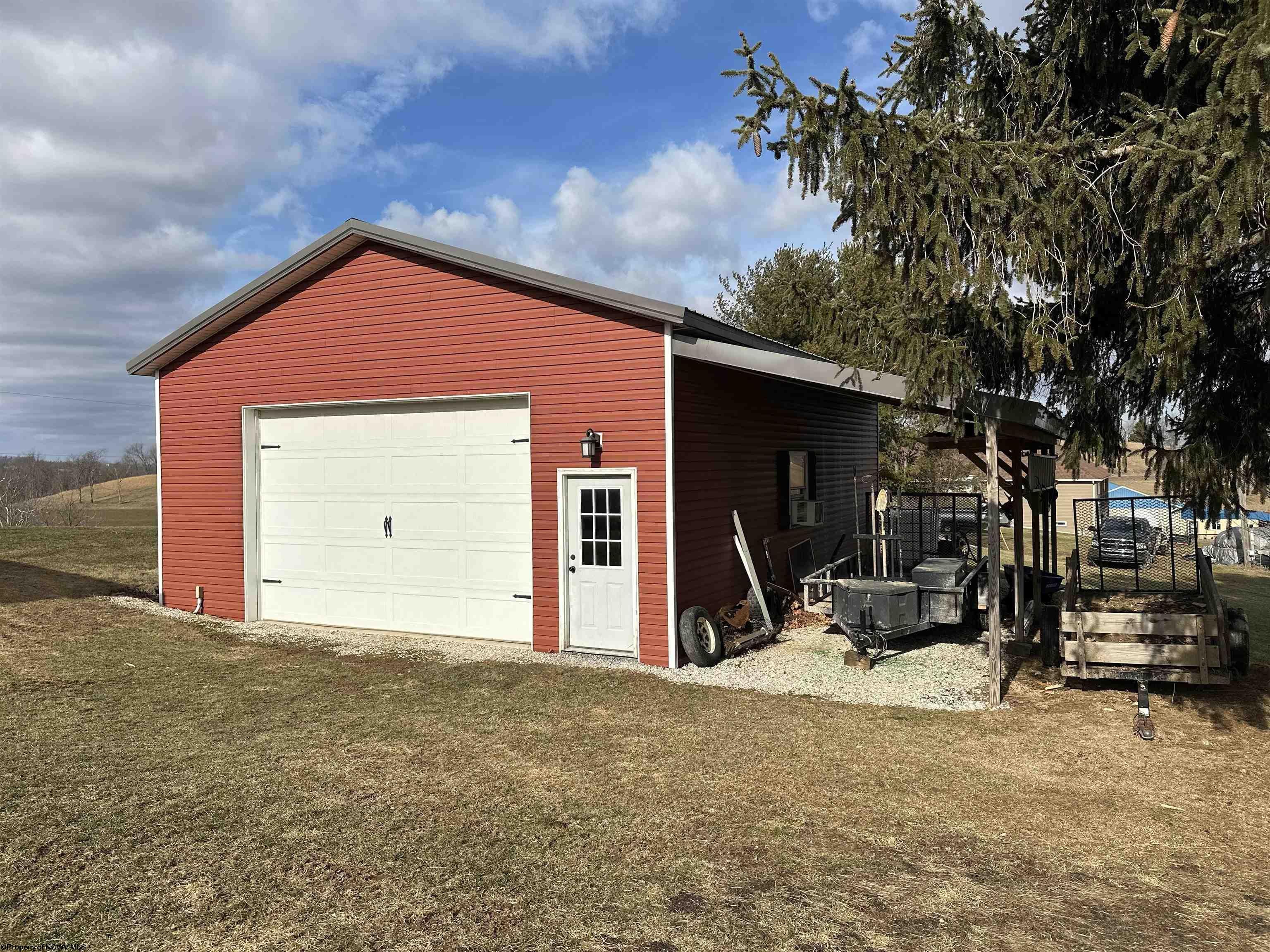 869 Mccoy Rd Valley Grove Valley Grove, WV 26060 - Photo 3 of 4 Gallery Image 3