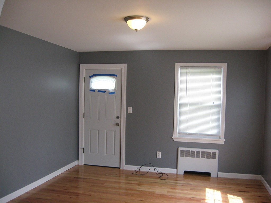 337 Coggeshall Street Fall River, MA 02721 - Photo 8 of 21 Gallery Image 8
