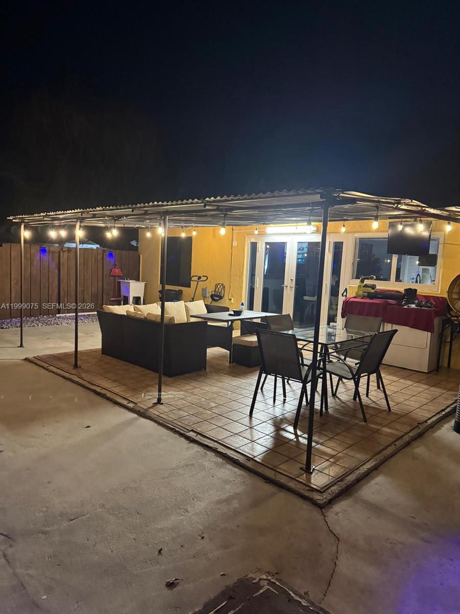 14754 Southwest 66th Terrace Miami, FL 33193 - Photo 18 of 20