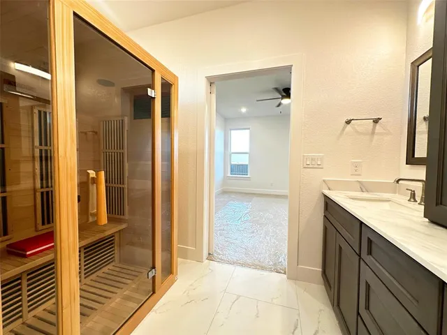 $425,000 | 1805 Sudbury Drive, Cleburne, TX 76033