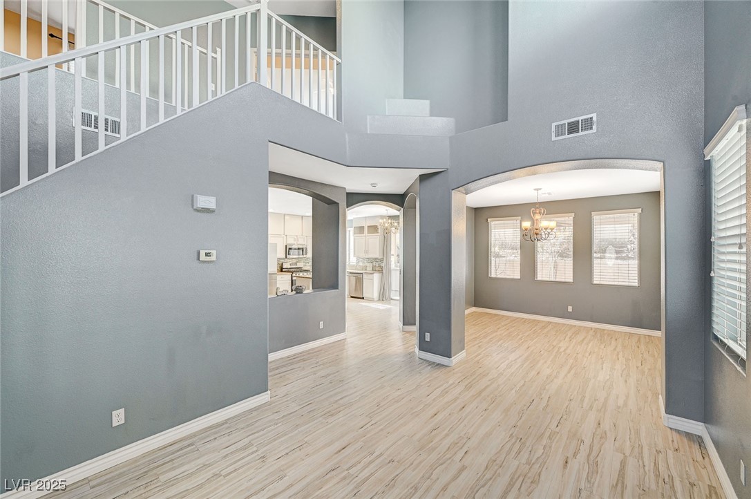 1805 Grand Rodeo Street Las Vegas, NV 89117 - Photo 7 of 77 Gallery Image 7
